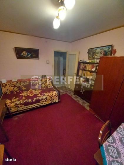 Ap.2 camere PARTER str.Bahluiului-Vest 54500 euro - 3