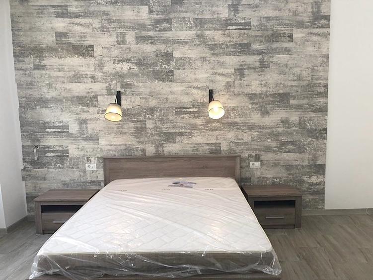 Centrul Istoric - strada Poarta Schei, garsonieră spațioasă. - 3