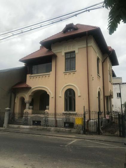 Inchiriez spatiu comercial ultracentral - 4