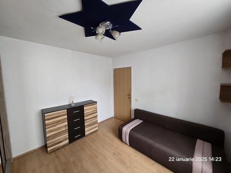 Garsonieră decomandată în Turnișor