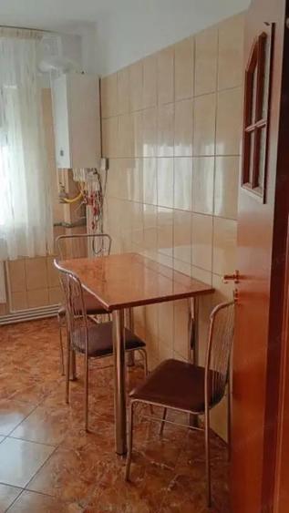 Petre Ispirescu-Mihail Ilie | 2 camere | et 7 | centrala proprie | 95.000 euro - 14