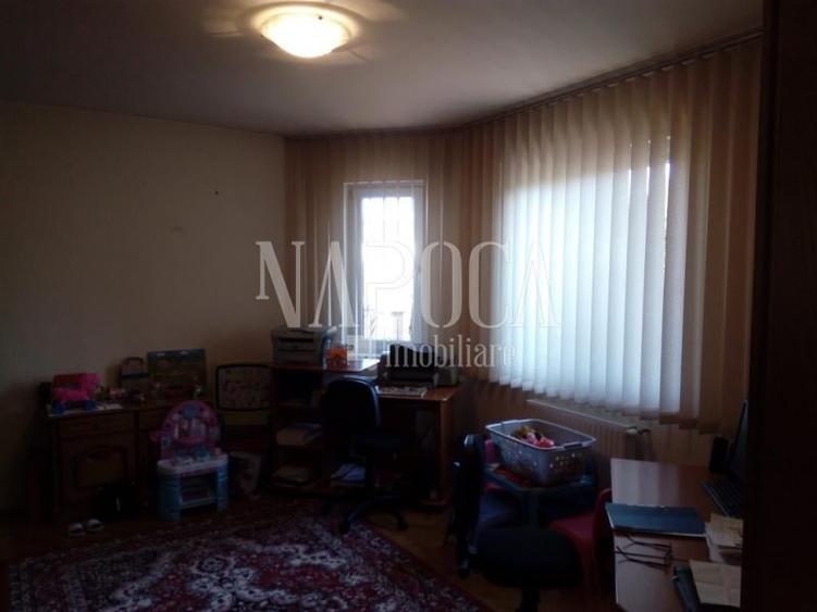 Casa 6 camere de vanzare in Floresti - 6