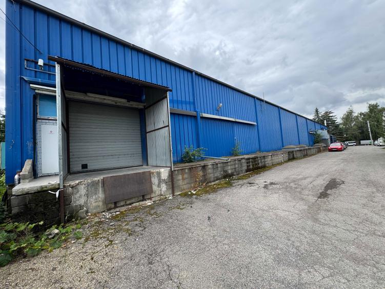 Depozite de inchiriat - Spatiu comerial - 3