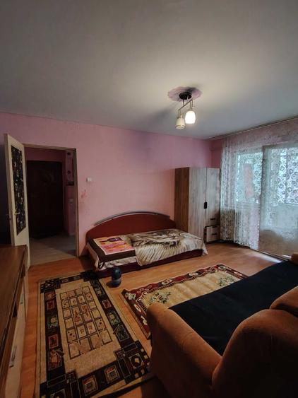 Vand sau inchiriez, apartament, etajul 1,2 camere - 2