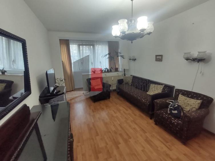 Vânzare apartament 3 camere Bd. Obregia - Pța Străduinței - 2