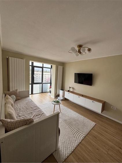Inchiriez apartament 2 camere - 4