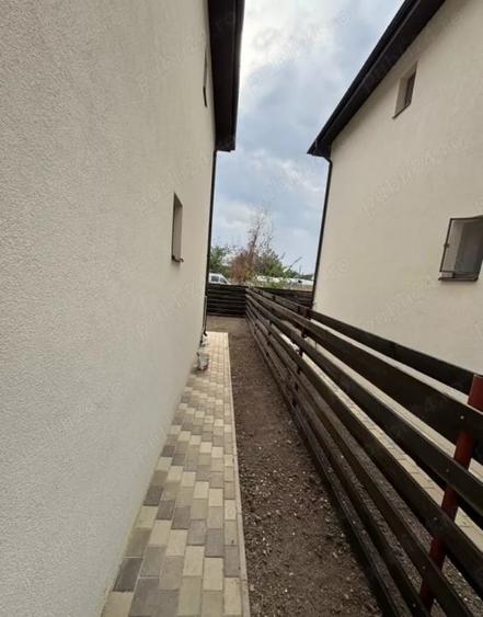 Case individuale, 4 camere, Bragadiru | Prelungirea Ghencea - 3