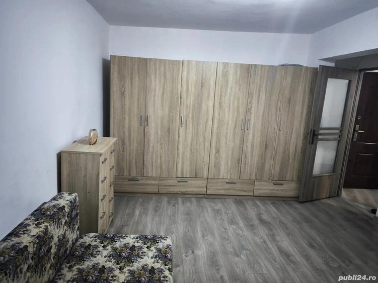 Inchiriez Apartament cu o Camera - 3