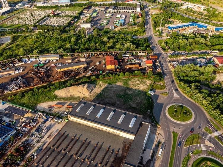 TEREN IN SENS GIRATORIU - 6