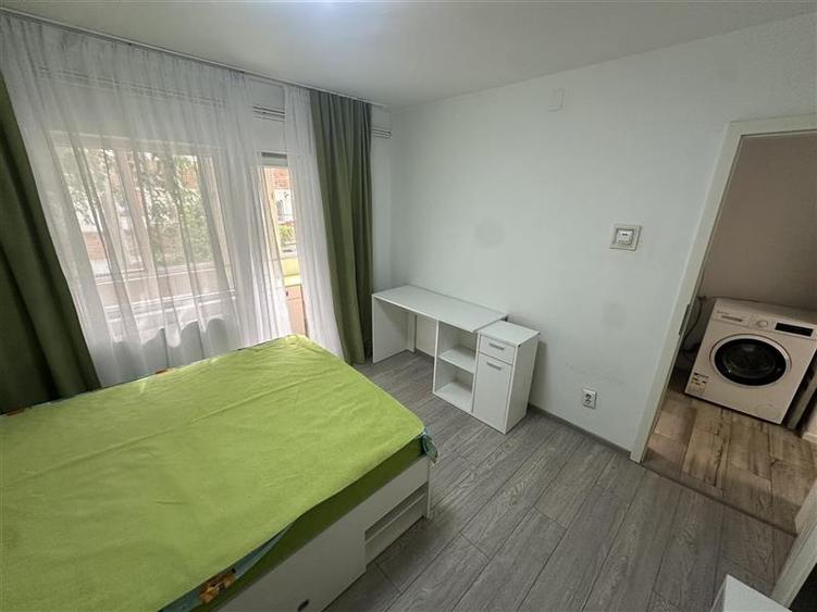 Apartament cu 2 camere decomandat, mobilat în Lipovei