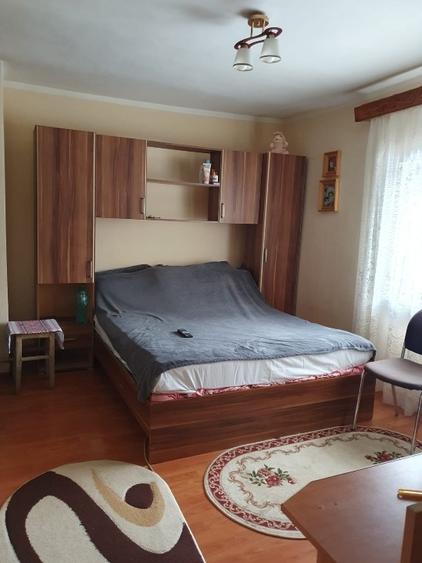 Casa locuibila cu garaj si 500mp de teren in Dorohoi ,Cartierul Garii - 3