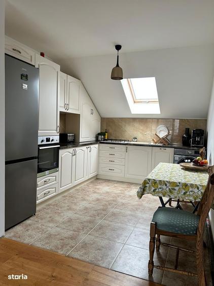 Vand apartament 4 camere + terasa generoasa - 10