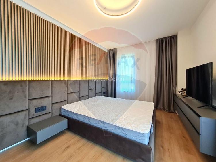 Apartament cu 2 camere semidecomandat, mobilat în Semicentral