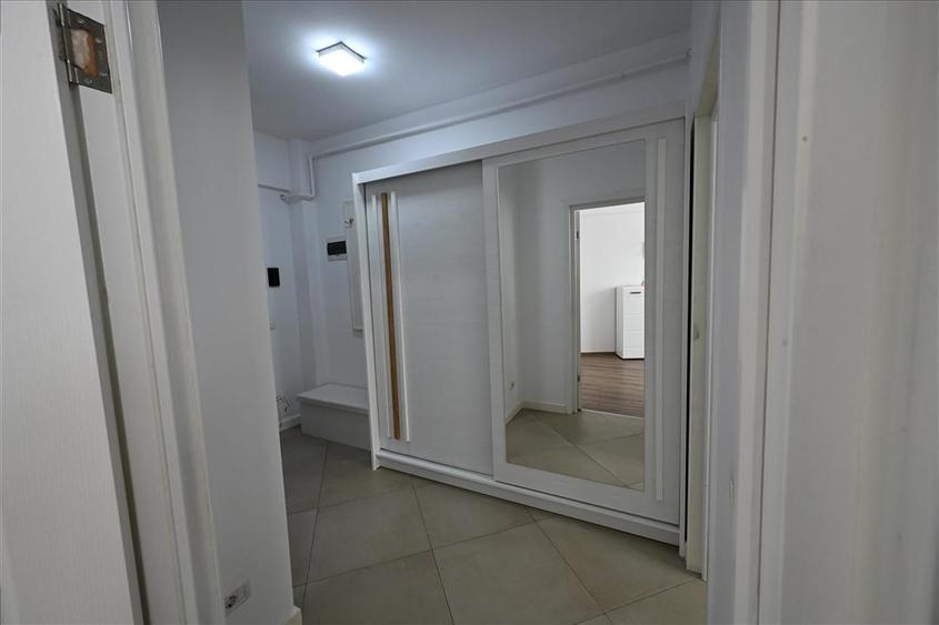 Garsoniera Moderna De Inchiriat  Suceava 0727817187 - 7