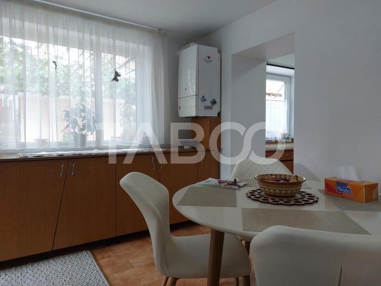 Casa 109 mp 4 camere pivnita terasa loc parcare curte comuna Cisnadie - 13