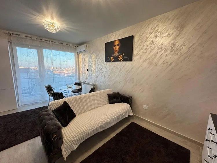 Inchiriez apartament - 1