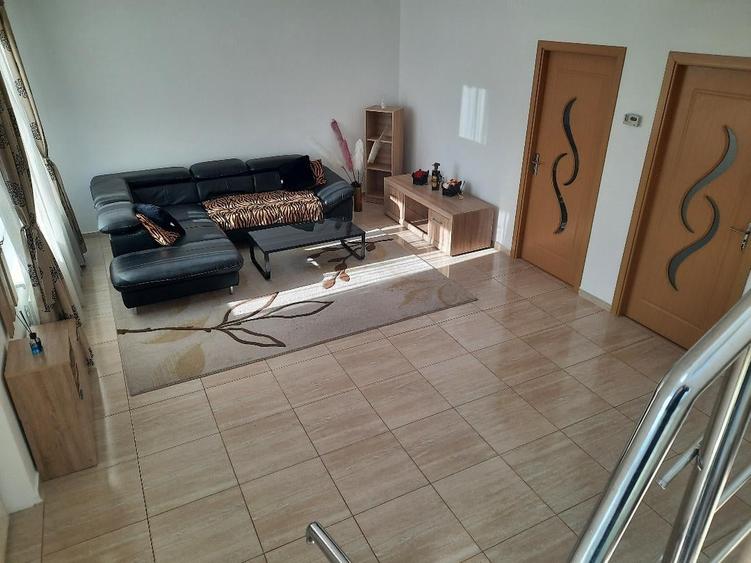 FARA COMISION in Bacu aproape asfalt casa gata mobilata cu 4 camere P+1+pod 560m - 21