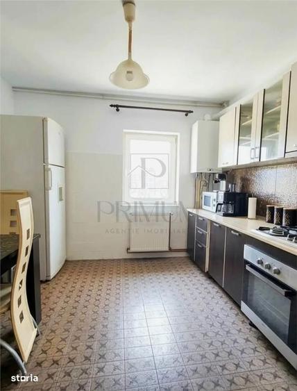 BUCOVINA - ETAJ 3 - BLOC IZOLAT - DECOMANDAT - 4 CAMERE - 2 BAI - 2 BA - 9