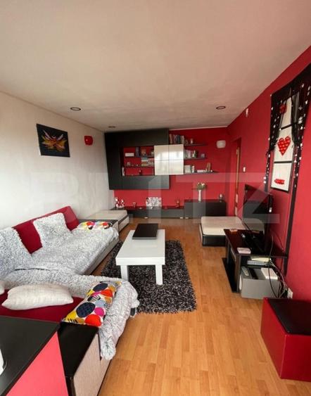 | Apartament cu  camere | 62 mp, zona TRIAJ | - 2