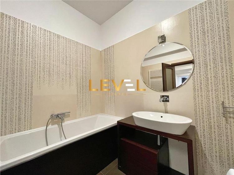 [VIDEO] Duplex 4 camere cu 400 MP Utili Totali - 162 MP Terasa - Office / Rezide - 22