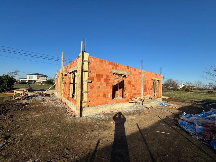 Casa individuala 3 camere Balotesti complex Bavaria Park - 14