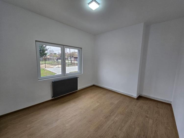 Casa de Vanzare Complet Renovata ! - 11