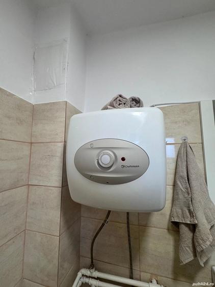 Vand casa cu teren generos (2000 mp) in Baneasa, jud. Constan?a 2 intrari separate - 3