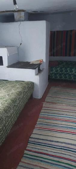 Vand casa + anexe si gradina - 6