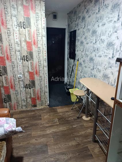 Inchiriez garsoniera