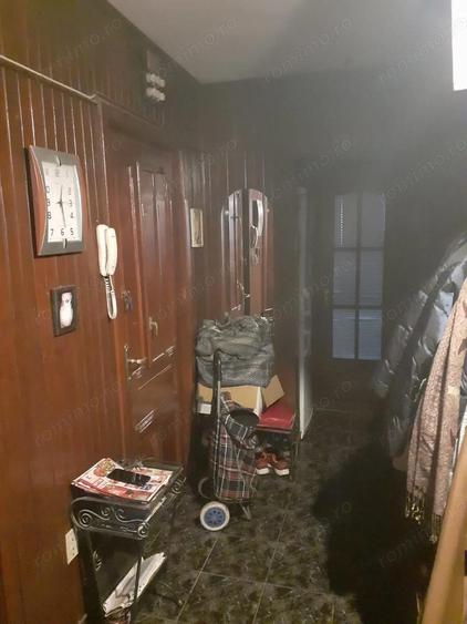 3 cam decomandat 2 bai 3 balcoane etaj 3 zona Mircea cel Batran - 10