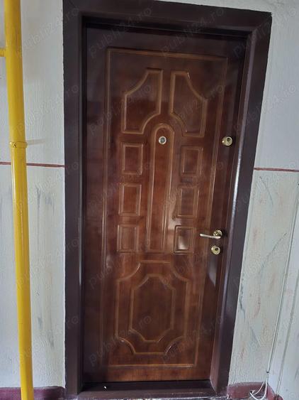 Apartament de vanzare - 3