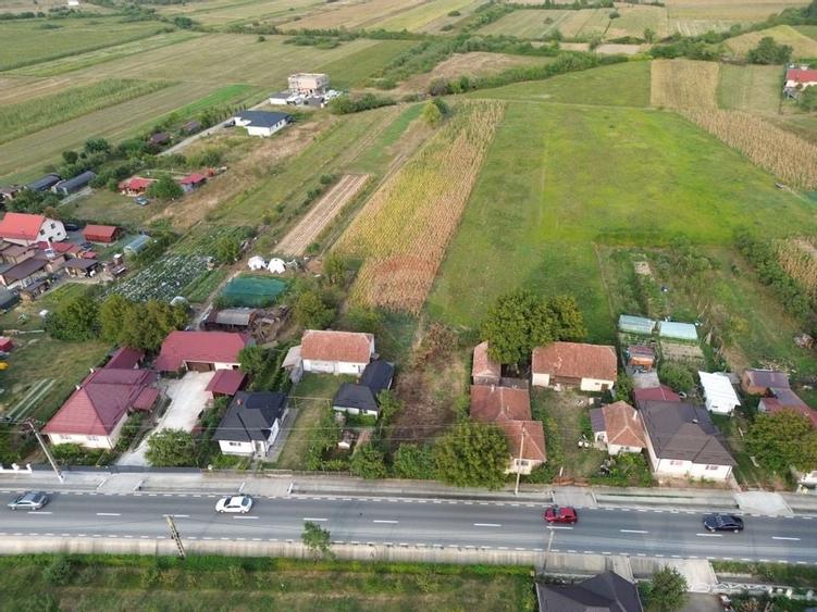 Casă de vânzare in Hideaga la drumul National - 8