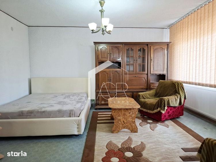 Garsoniera de vanzare, zona Lupeni - 5