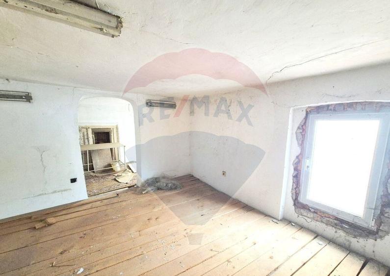 Casa de vanzare pretabila locuinta sau afacere | 13 Septe... - 6