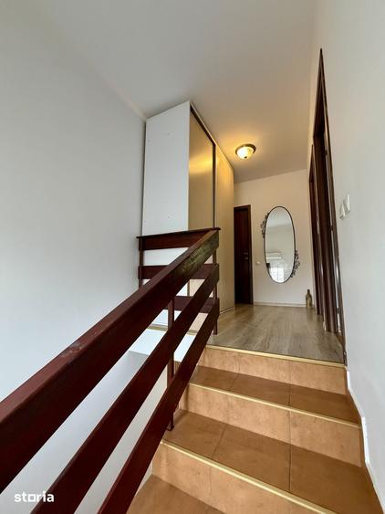 Casă cu 3 camere cu Teren 450 Mp în Central