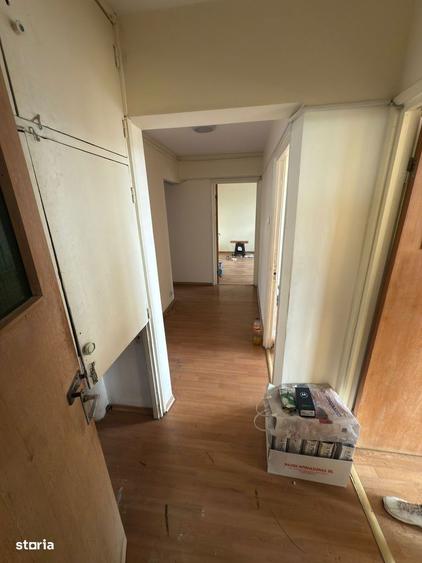 Apartament incapator, patru camere, Resita-Berceni, 120.000 negociabi - 12