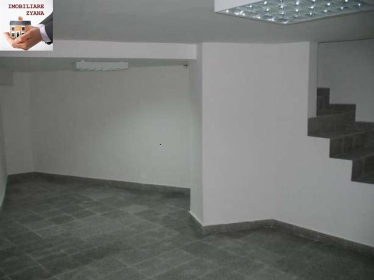 Crangasi - Podul GRANT VILA  PREMIUM 7 camere, 250mp. + 100mp. curte - 9