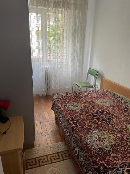Propietar vand apartament 2 camere zona ISHO, semidecomadat, etaj 1 din 4 - 4