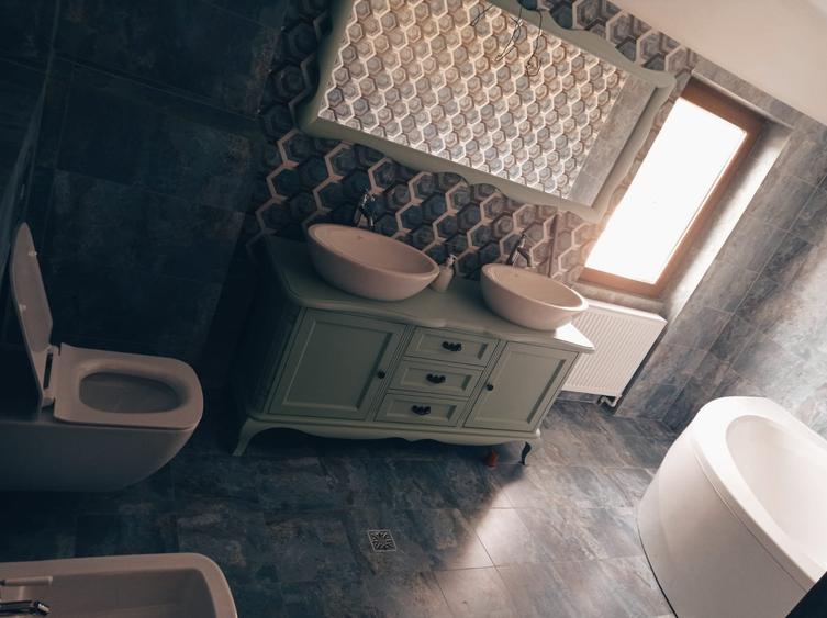 Casă / vilă Ștefănești / comuna Călinești , finisaje moderne ! - 19