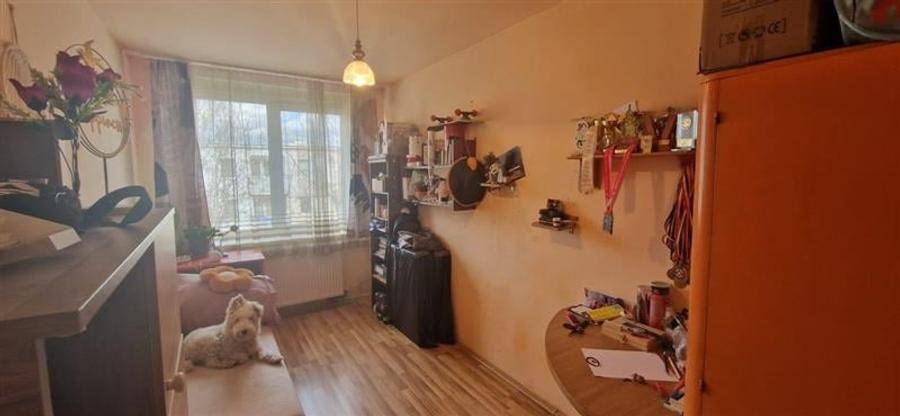 De vanzare apartament cu 3 camere, Mureseni - 3