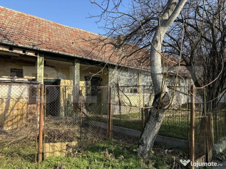 Casa pitoreasca, 4 camere, 180 mp, zona Beregsau Mare - 4