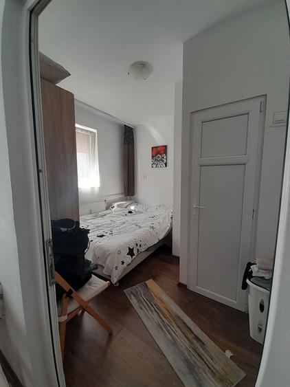 Inchiriez garsoniera zona Coresi - 5