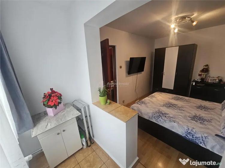 Resita, 3 Cam. Mobilat Utilat, Et. 2, Micro 3 - 10