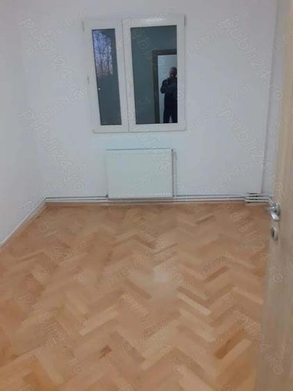 Apartament cu 3 camere in Calea Circumvala?iunii decomandat - 2