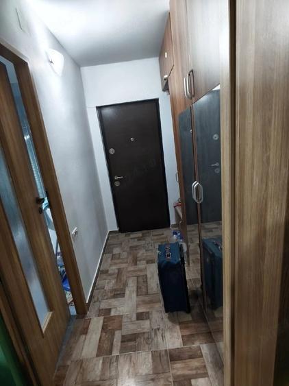 Garsonieră semidecomandată în Lipovei