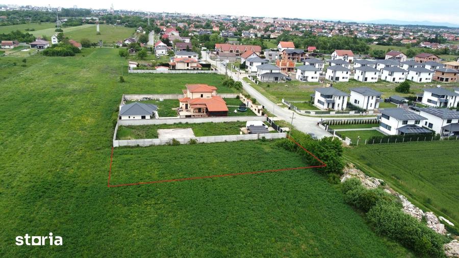 Teren de 799 mp, în Central