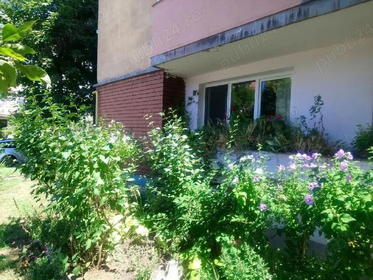 Vand apartament cu 2 camere in Hunedoara, Micro 4, parter . Pret 38000 EUR neg - 6