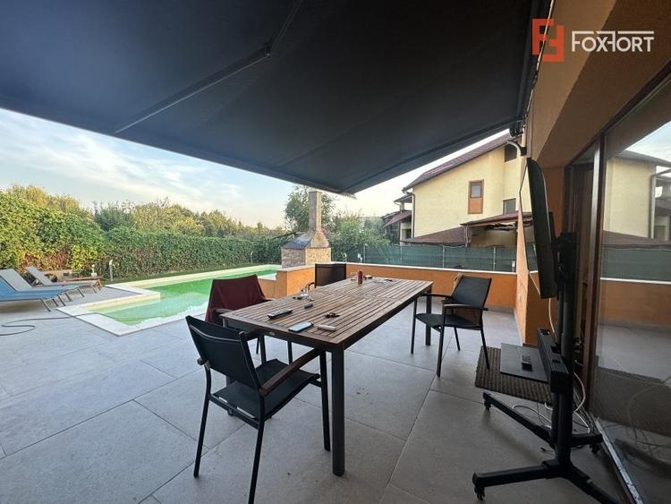 Casa individuala cu 10 camere si piscina, in Dumbravita - ID V5614 - 1