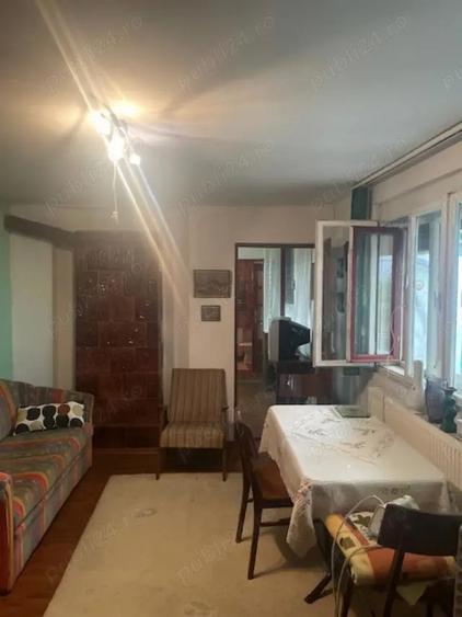 Vand casa cocheta , zona linistita , str.Xenopol - 14