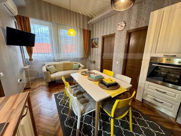 Apartament decomandat, cu 3 camere, 100 mp, 2 bai, Calea Mo?ilor - 2